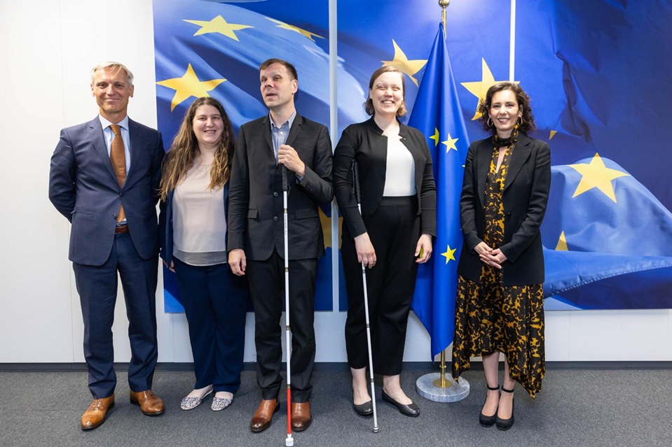 The EBU delegation, from left to right ; Antoine Fobe, Francesca Sbianchi, Lars Bosselmann, Tytti Matsinen and on the right Hadja Lahbib, Commissioner for Equality and Crisis Management